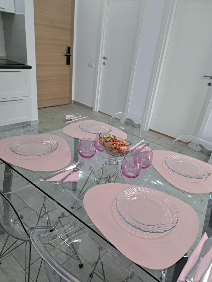 M&A Apartament Mamaianord Екстериор снимка