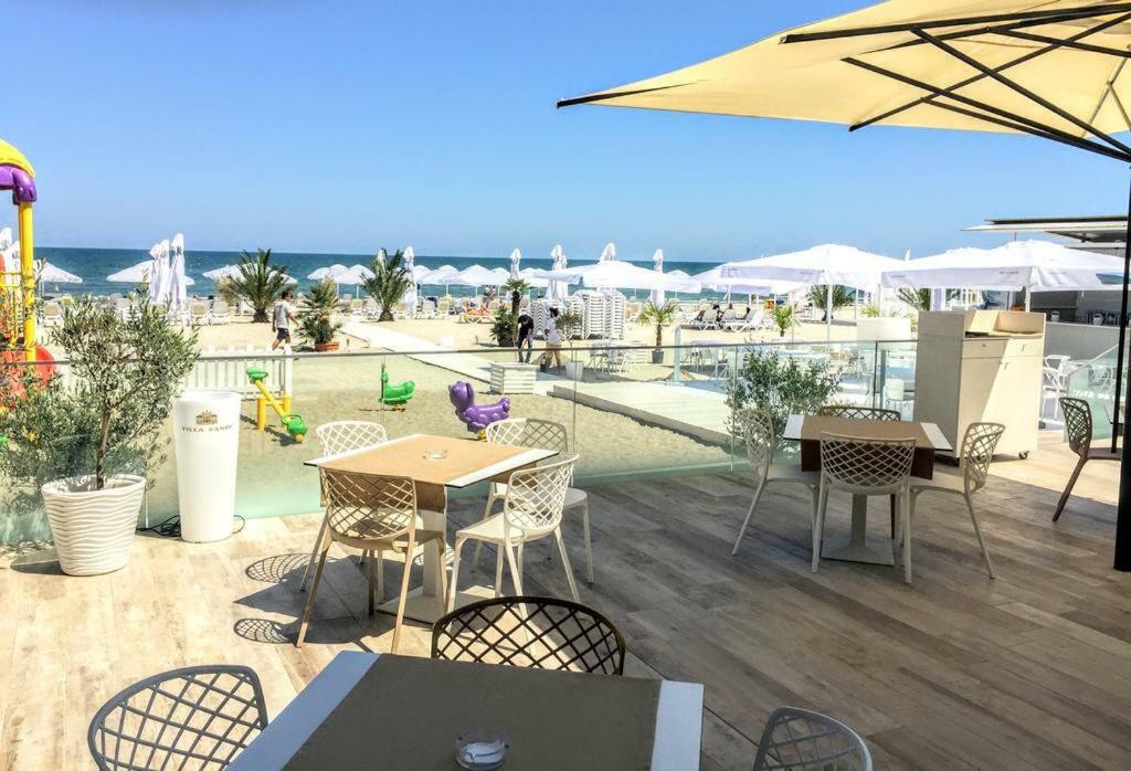 M&A Apartament Mamaianord Екстериор снимка